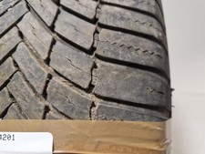 Pneu 225/60 R16 102 W