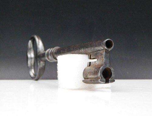 139mm ancienne grosse clé - ancienne,