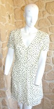Robe ivoire et noire neuve