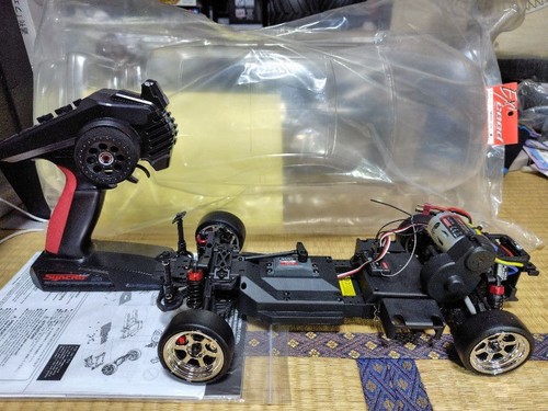 Kyosho fazer nissan - fazer, z32
