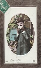 CP RELIEF MOUSTACHE ELEGANT HAT PRES LETTERBOX - 30162