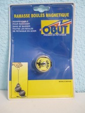 AIMANT RAMASSE BOULES DE