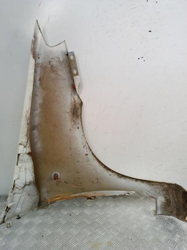 Aile avant gauche fiat punto - gauche, 2