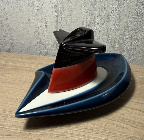 Cendrier cheminée qui - cendrier, •