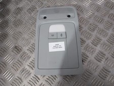 Éclairage Plafonnier avant - AUDI A1 I (1) PHASE II (2) - De 12-2014 à 06-2019