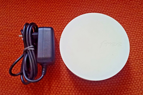 Repeteur wifi pop free - repeteur,