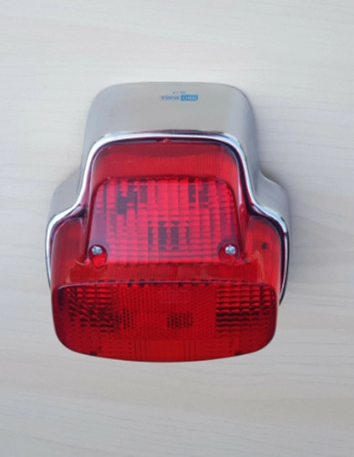 Lumière arrière vespa feu - arrière,