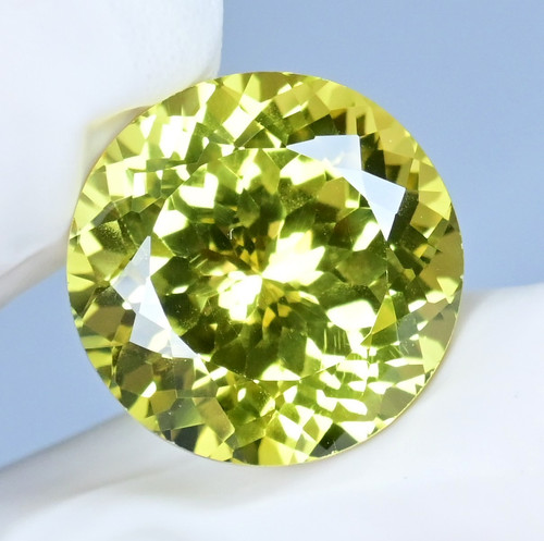 Saphir jaune ceylan - du, naturel
