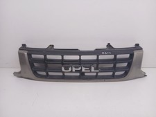 07059827 grille gauche capot