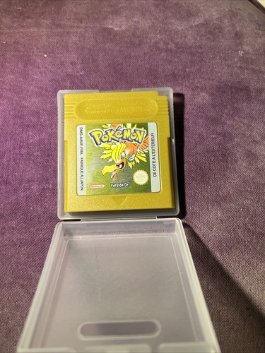 Pokemon gold version game - gold,