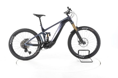 Giant reign 1 - giant,