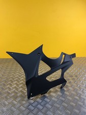 Flanc de carénage gauche pour