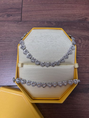 Parure bijoux swarovski - bijoux,