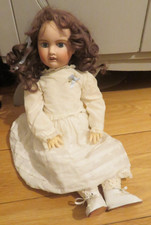 poupée tête porcelaine marque L'ancre jules Verlingue petite française liane