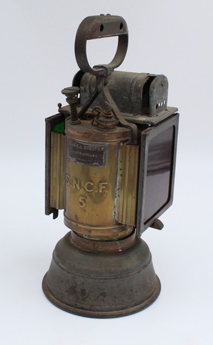 Ancienne lanterne sncf - , chemin