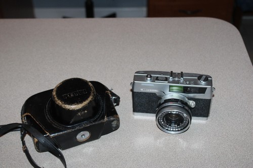 Petri 35mm film rangefinder - 7s,