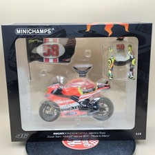 MINICHAMPS 1/12 DUCATI Desmosedici GP11.2 Rossi Valencia 2011 Flag 122112146