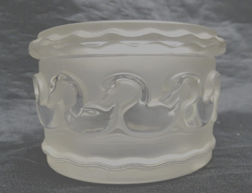Lalique pot couvert - lalique,
