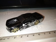 voiture MAISTO - marvel 2012 -