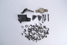 Écrous, boulons et supports