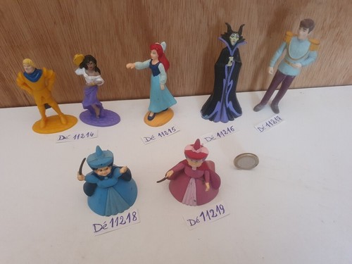 Lot 7 figurines - (189),