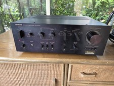 AMPLIFICATEUR  INTEGRE