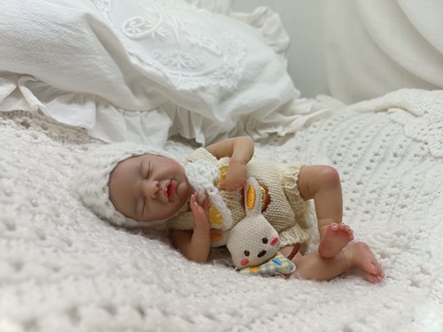 Adorable mini bébé reborn - adorable,