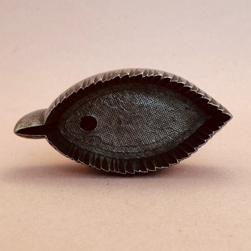 Emporte piece outil ancien