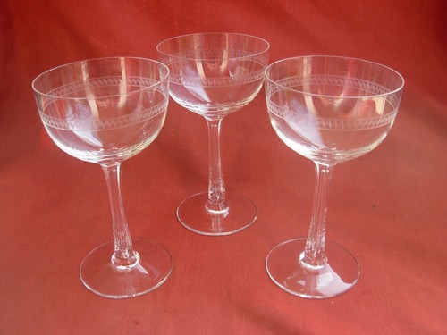 Serie verres a eau - de,