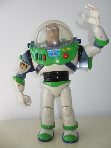 Grand personnage disney pixar - disney,