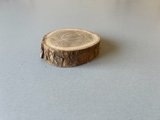 socle rond en bois brut  pour figurine / maquette diamètre 7,4 cm