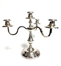 MAGNIFIQUE CHANDELIER À TROIS BRANCHES EN MÉTAL ARGENTÉ POINÇON I-EM - 25,5 CM