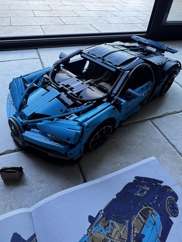 Bugatti chiron 3599 - bugatti, pcs