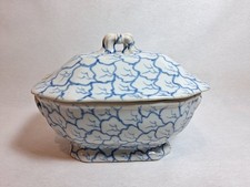 Soupière ancienne octogonale