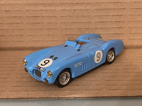Résine top model talbot lago - résine,