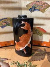 Flacon En Porcelaine.  Motif Carpe Koi. Sans Capuchon