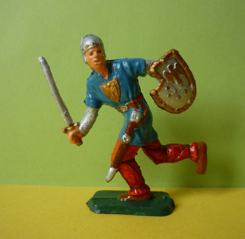 Figurine plastique peint - ,