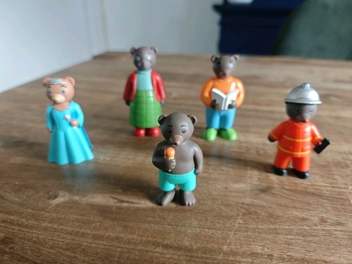 Lot personnage petit - 5,