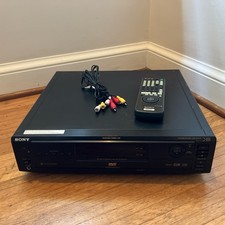 Sony DVP-C650D 5-Disc Changer DVD/CD Player and Remote
