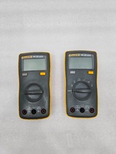 Fluke 106 Multimètre Numérique Portable 600V CAT III (Voir Description)