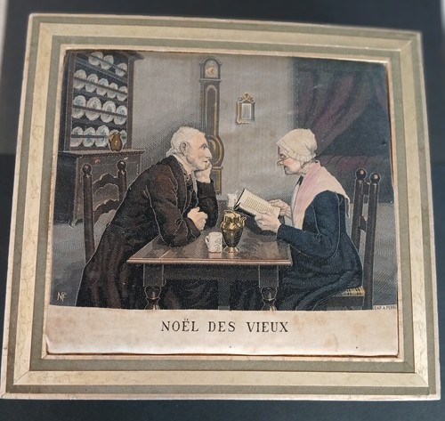Boite avec couvercle soie - couvercle,