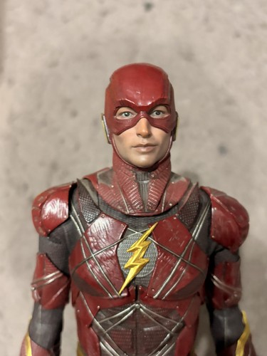 Hot toys flash - toys,