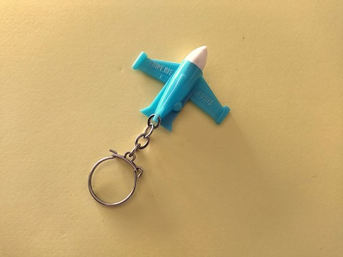 Ancien porte clés avion - ancien,