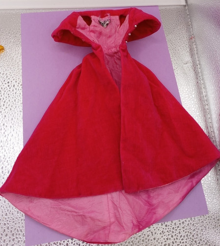 Cape barbie sophisticated lady - barbie,