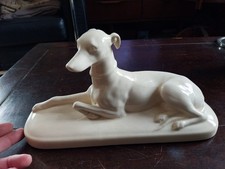 LEVRIER ART DECO FAIENCE