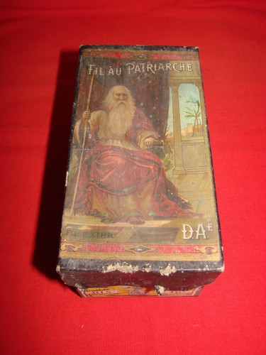 Ancienne boite carton