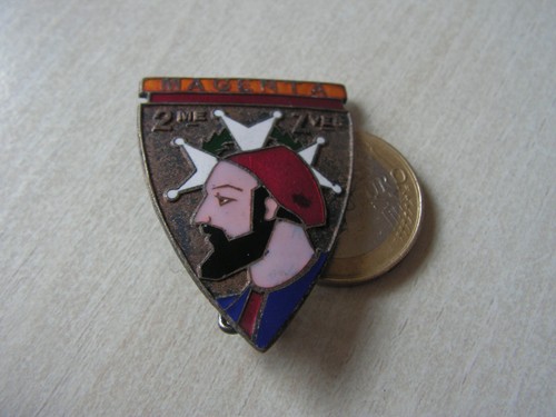 Insigne eme regiment de - ,