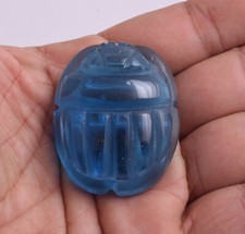 Scarabée égyptien en verre