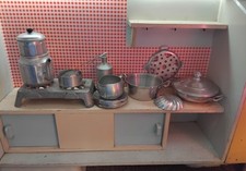 JOUET ANCIEN LOT DE DINETTE EN