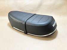 Siège moto Honda DAX CT70 ST70 haute qualité ST 70 ST50 6V neuf complet.